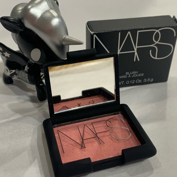 NARS Iconic “Orgasm” BLUSH Travel Size! - Picture 2 of 7